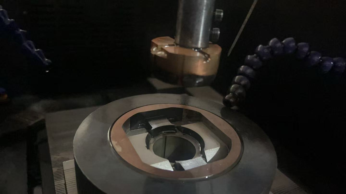 Precision CNC machining of high-density graphite electrodes for EDM