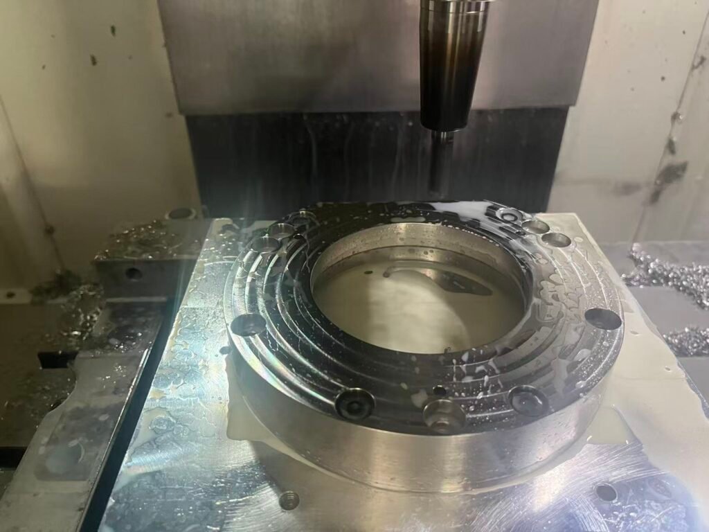 Modular CNC fixturing system used at Samshion Rapid to reduce setup times and lower costs.